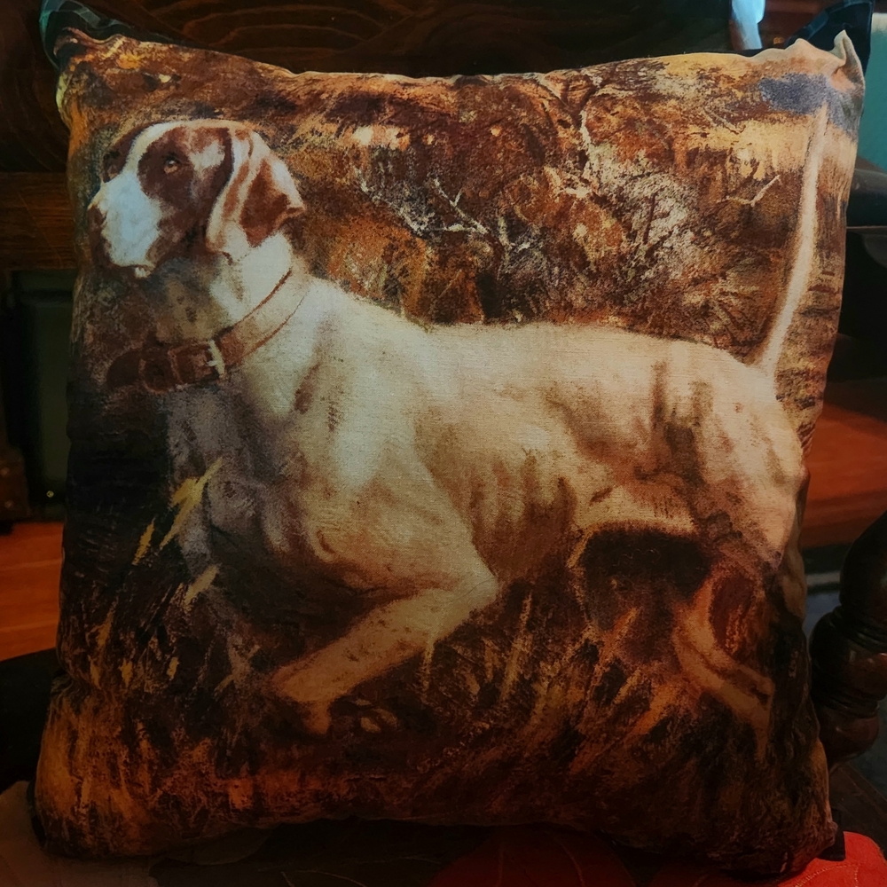 German Shorthaired Pointer Hunting Dog Decorative Pillow
